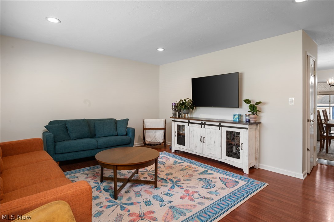 23929 Lebern Drive North Olmsted OH 44070