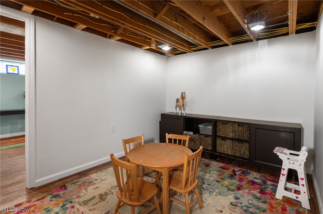 23929 Lebern Drive North Olmsted OH 44070