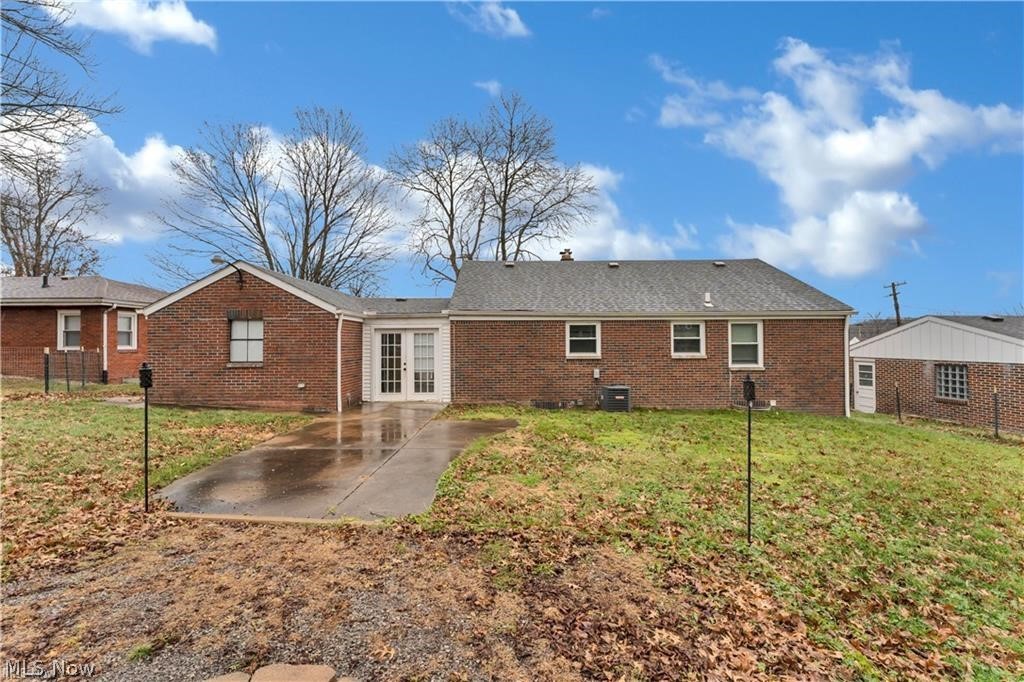 627 Poland Avenue Struthers OH 44471
