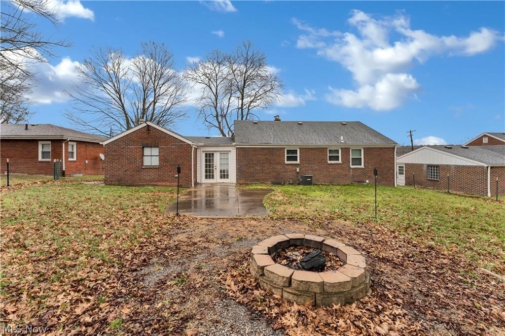 627 Poland Avenue Struthers OH 44471