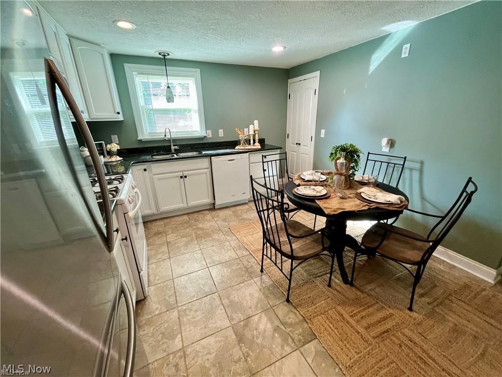 627 Poland Avenue Struthers OH 44471