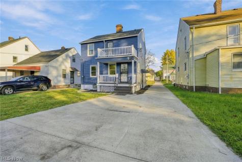 16202 Westview Avenue Cleveland OH 44128