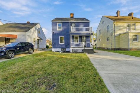 16202 Westview Avenue Cleveland OH 44128