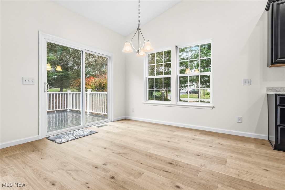 7606 Knollridge Avenue NE Canton OH 44721
