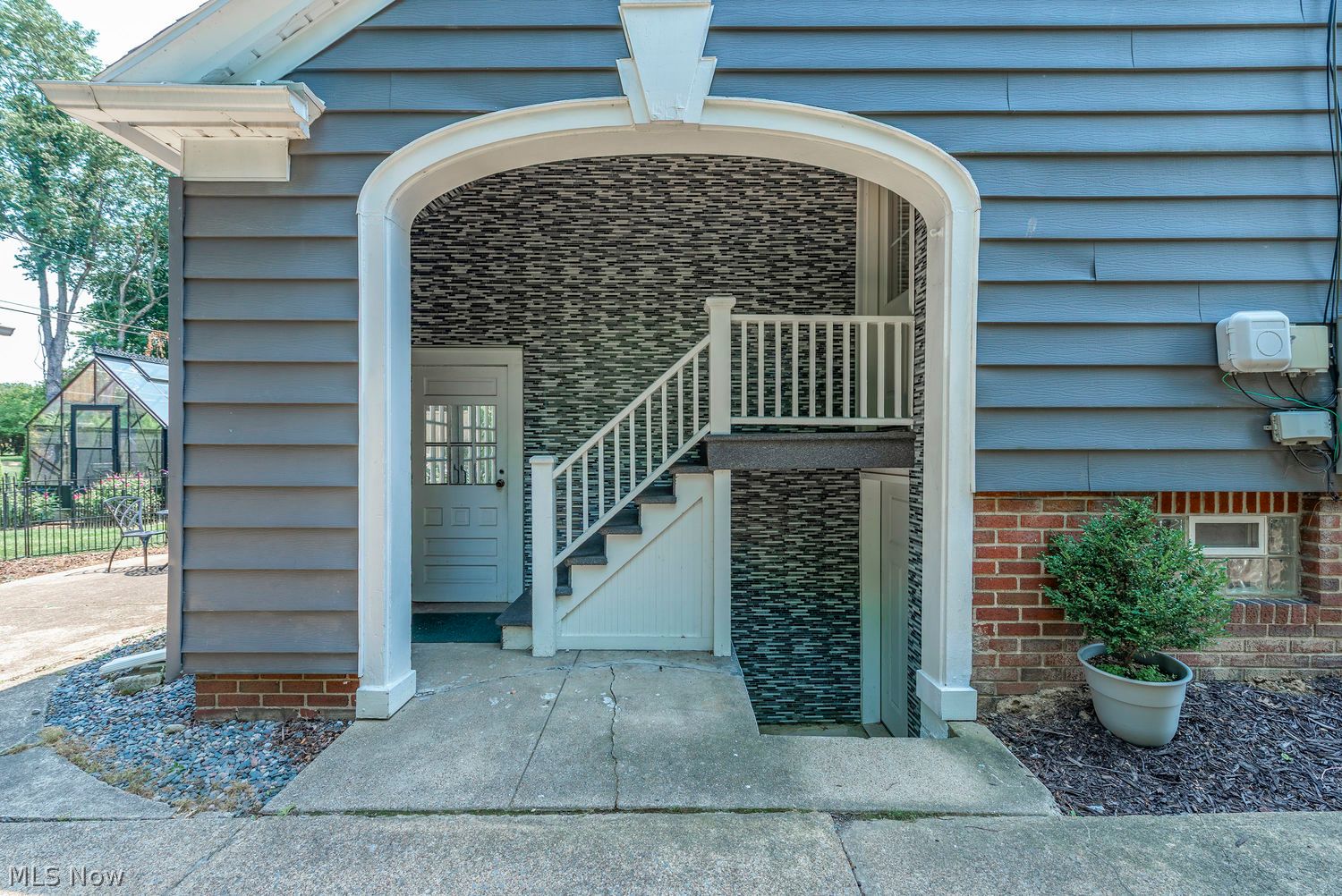 226 Hamilton Ave Avenue Elyria OH 44035