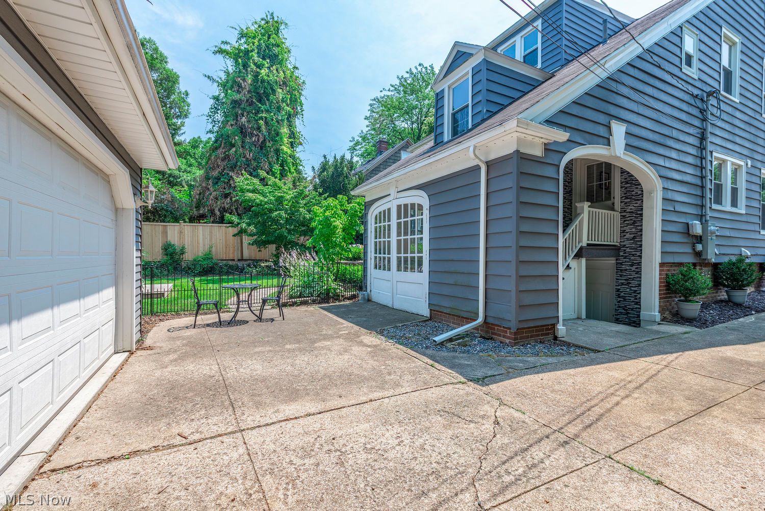 226 Hamilton Ave Avenue Elyria OH 44035