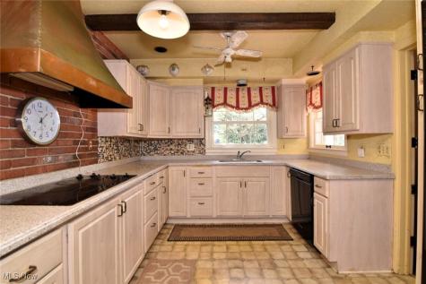 31075 Park Lane Drive Pepper Pike OH 44124