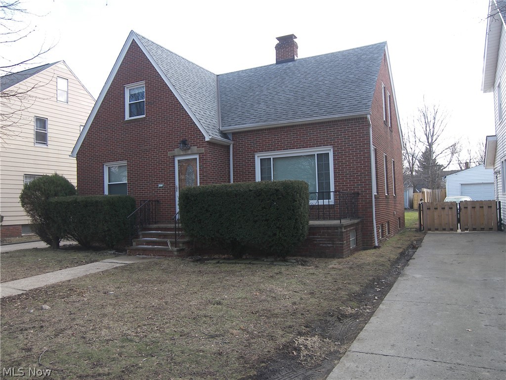 19070 Meredith Avenue Euclid OH 44119