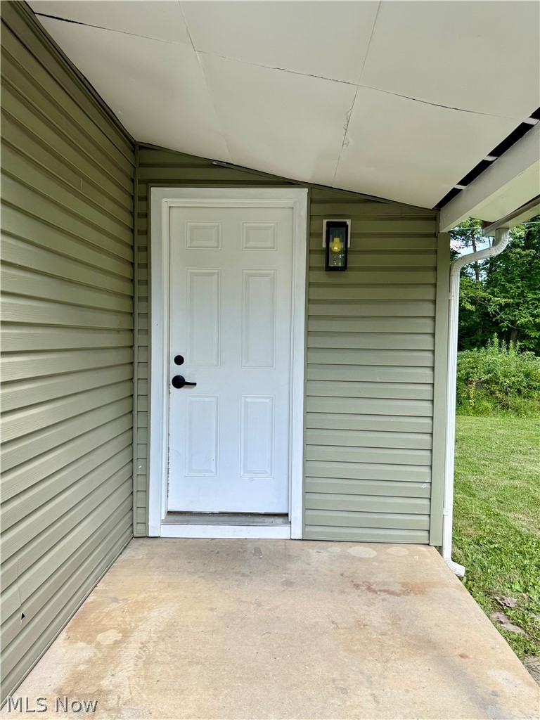 556 Champion Avenue E Warren OH 44483