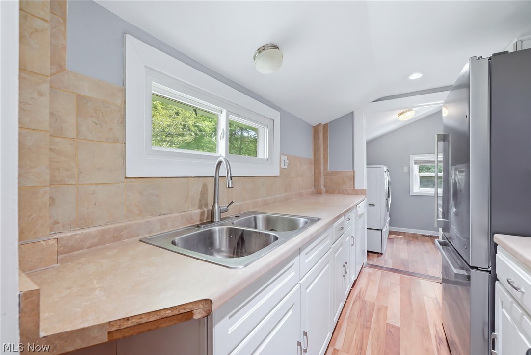 556 Champion Avenue E Warren OH 44483