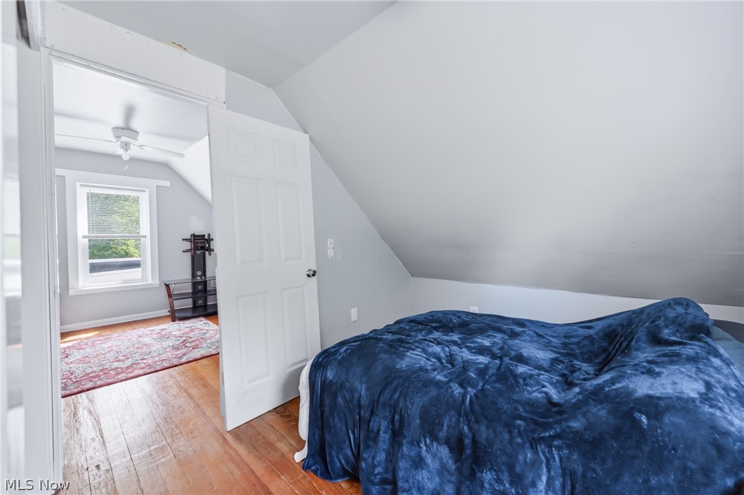 556 Champion Avenue E Warren OH 44483
