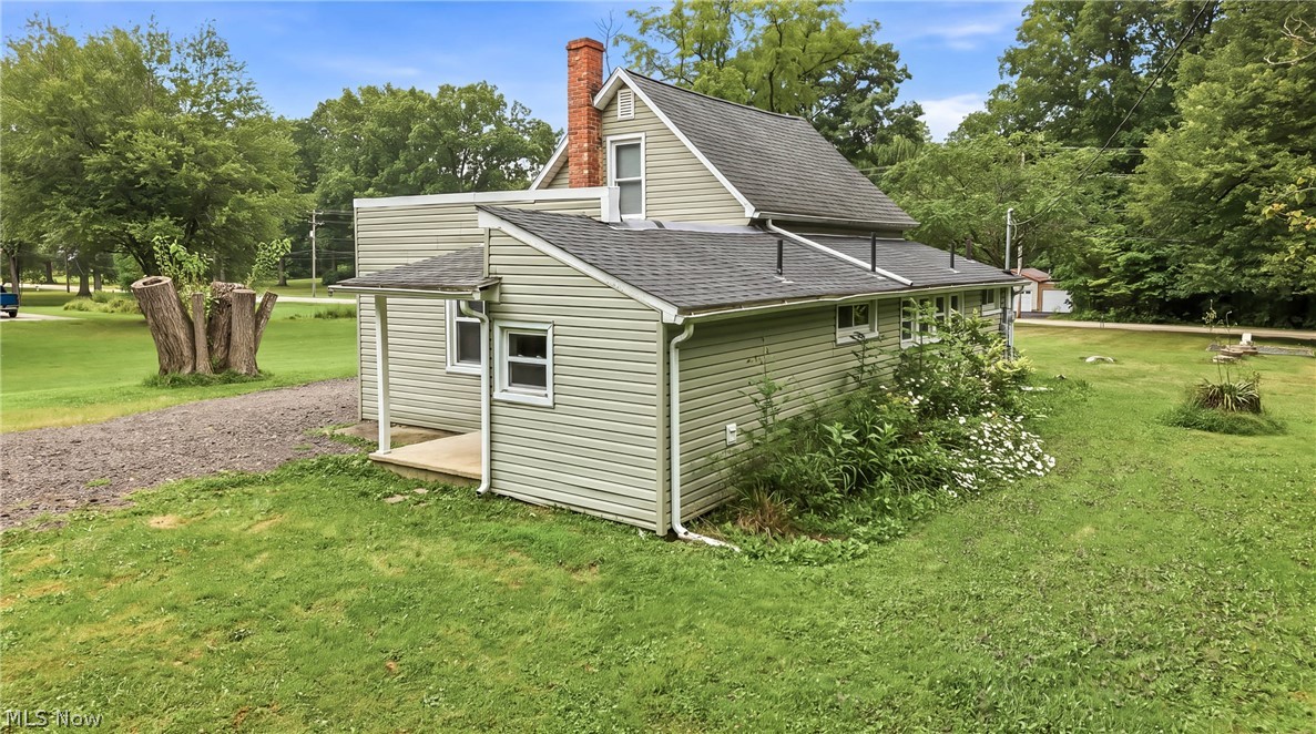 556 Champion Avenue E Warren OH 44483