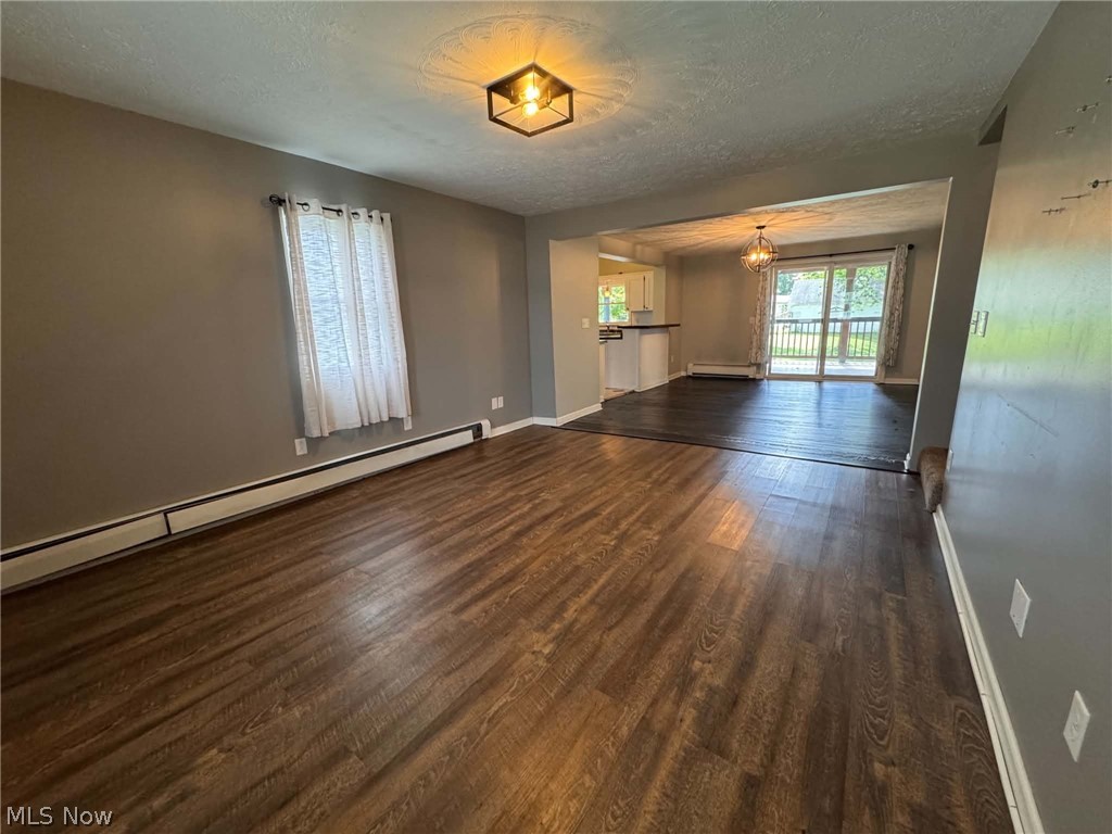2176 Pine Street SE East Sparta OH 44626