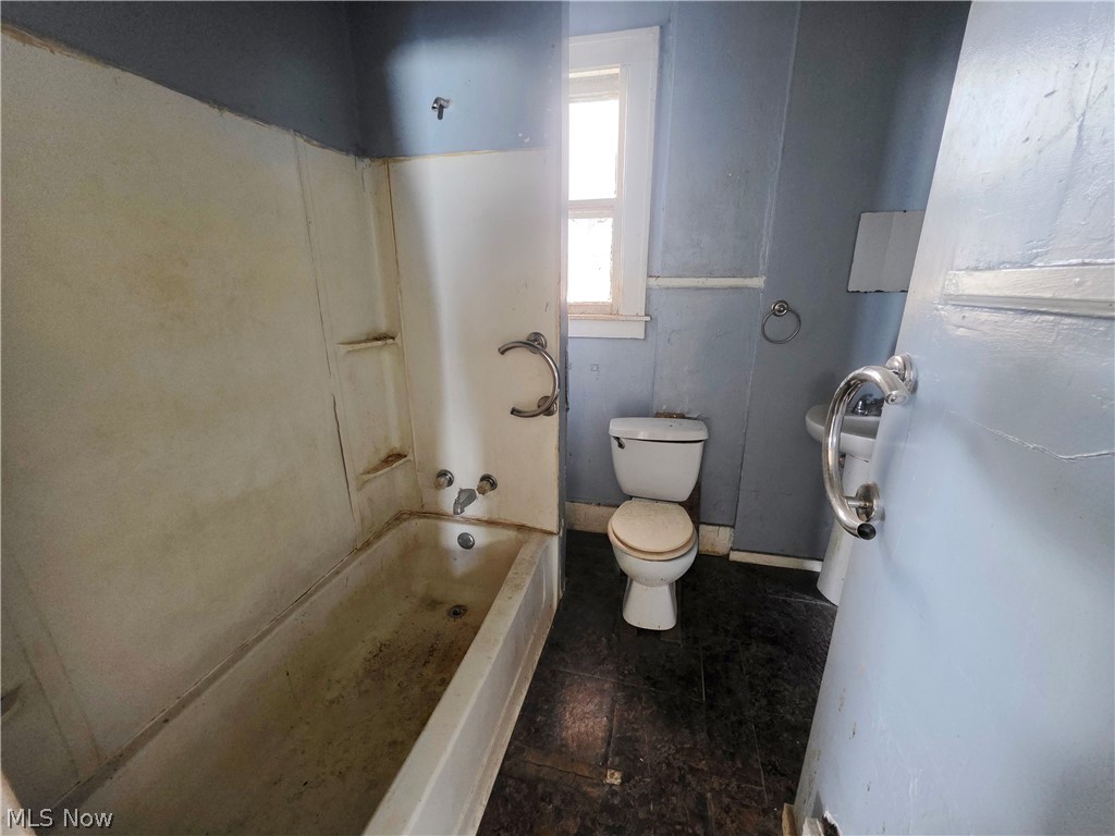 732 Kendall Avenue Steubenville OH 43952