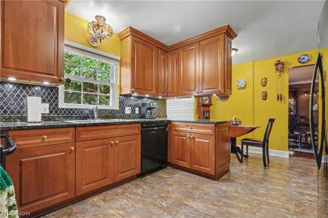 370 Kimberly Road Akron OH 44313