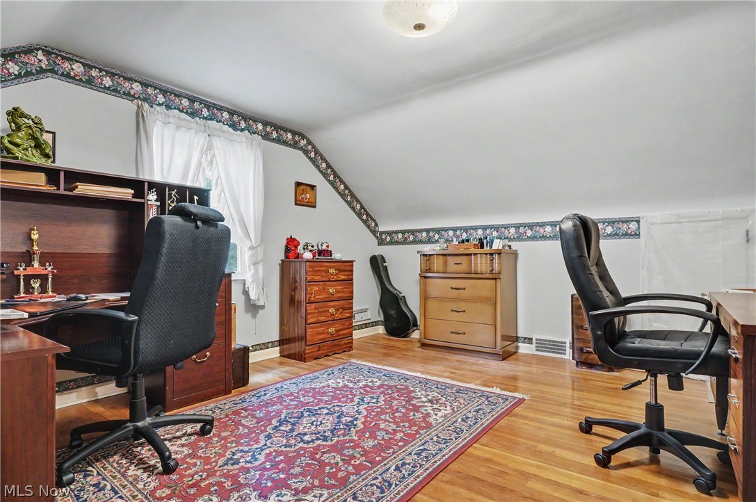 370 Kimberly Road Akron OH 44313