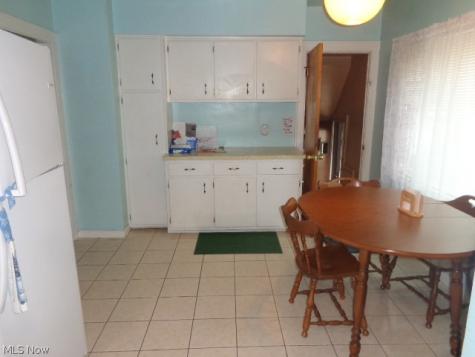 3712 Washington Park Boulevard Newburgh Heights OH 44105