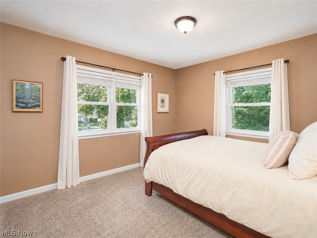 251 Schocalog Road Akron OH 44313