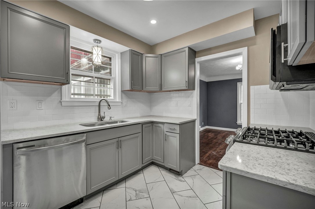 3012 Keswick Road Cleveland OH 44120