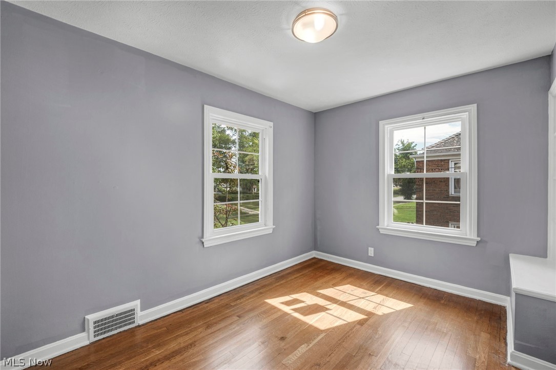 3012 Keswick Road Cleveland OH 44120