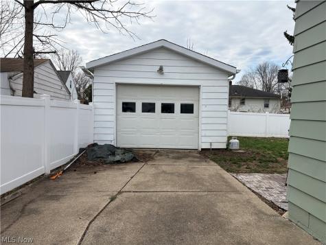 492 Franklin Avenue Cuyahoga Falls OH 44221
