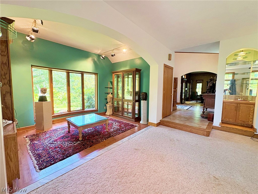 15818 Darrow Road Vermilion OH 44089