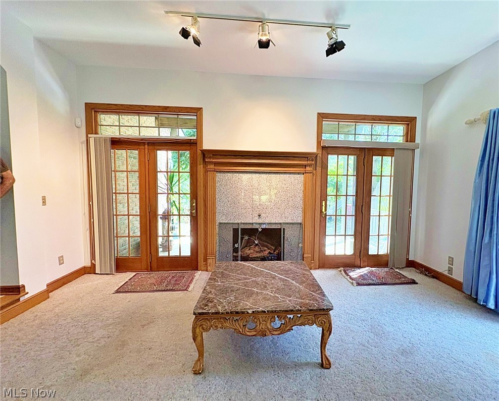15818 Darrow Road Vermilion OH 44089