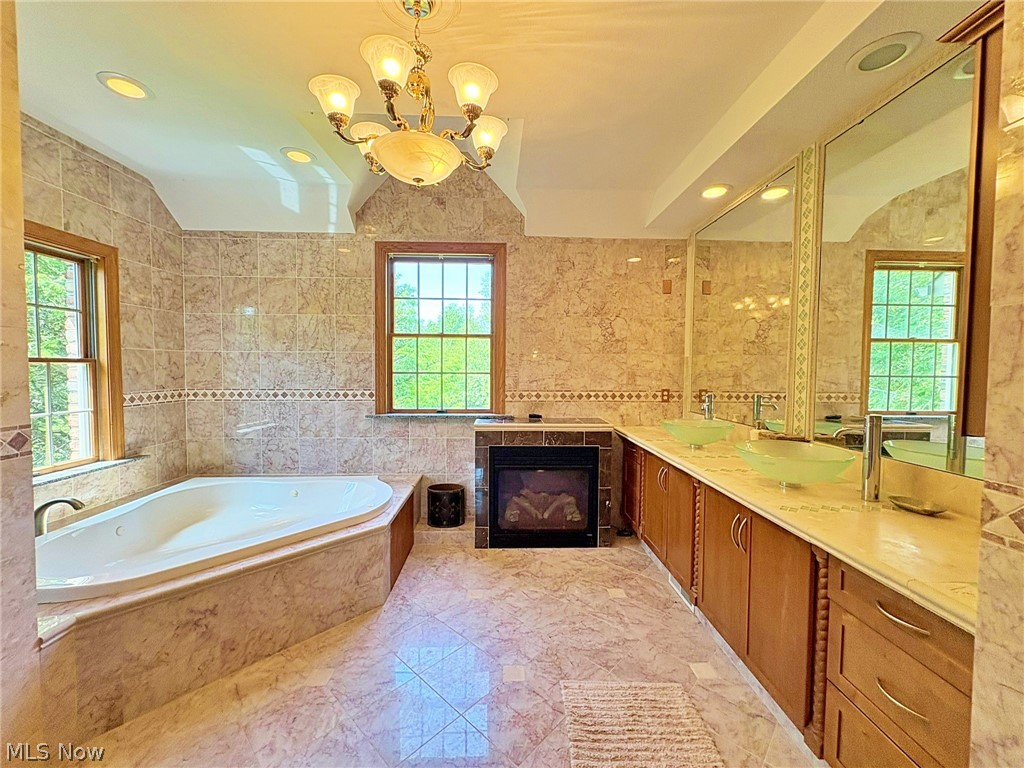 15818 Darrow Road Vermilion OH 44089