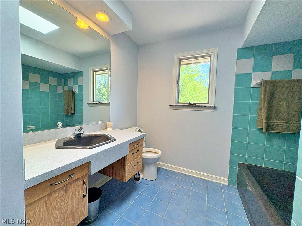 15818 Darrow Road Vermilion OH 44089