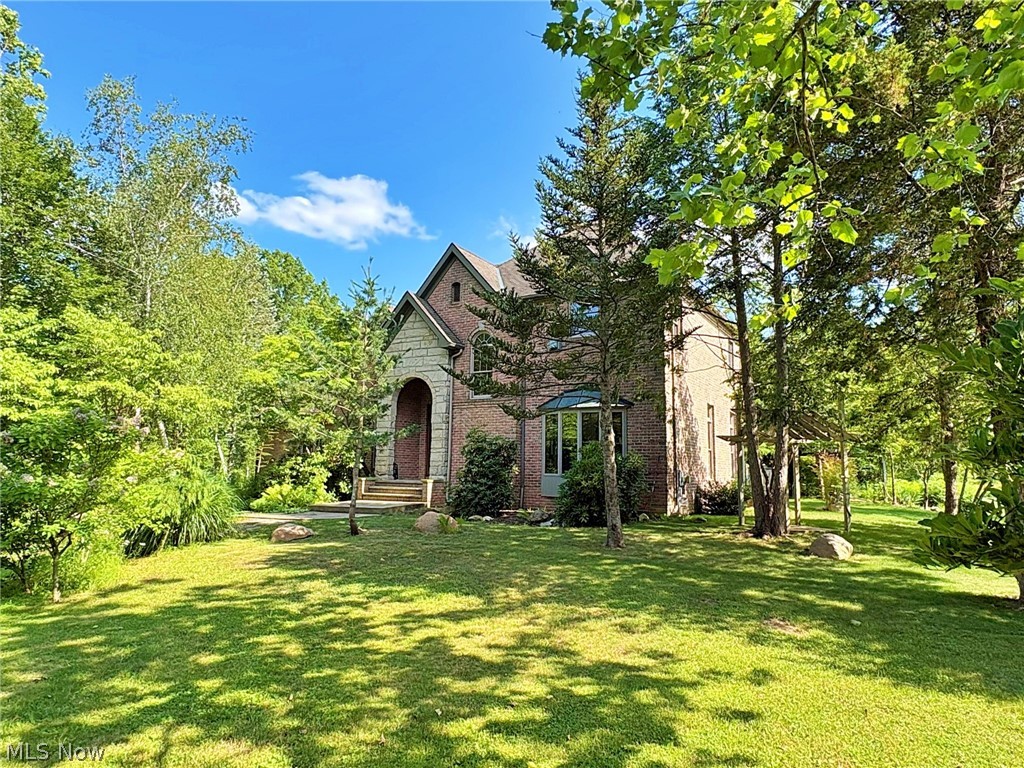 15818 Darrow Road Vermilion OH 44089