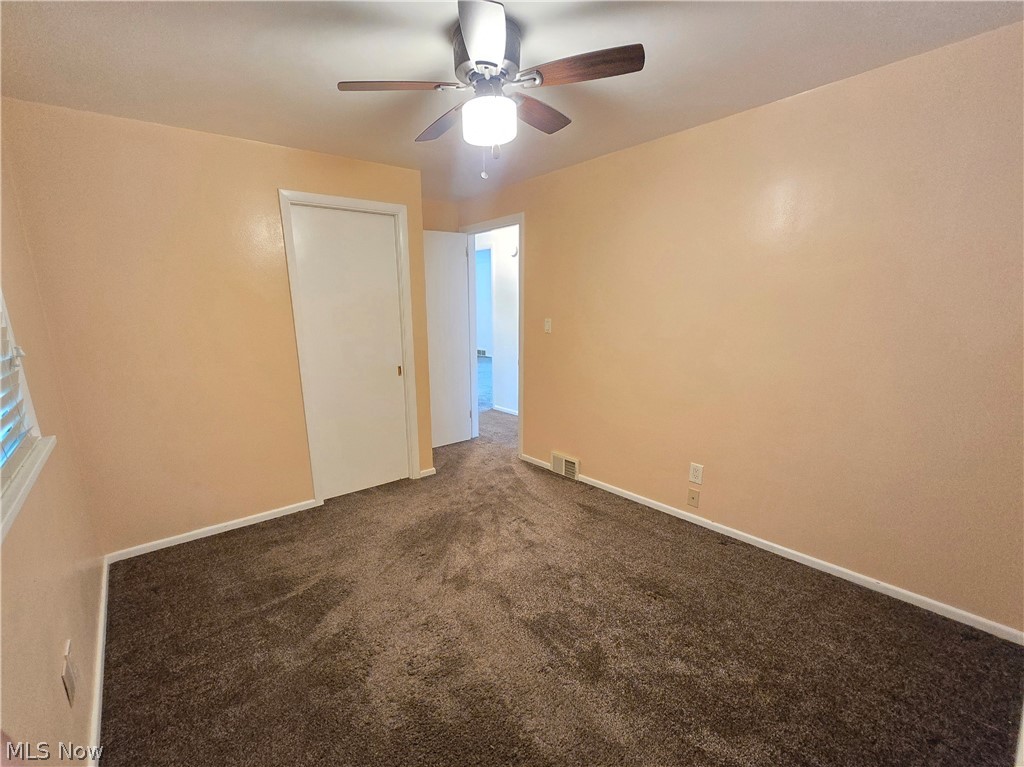 976 N Pasadena Avenue Elyria OH 44035
