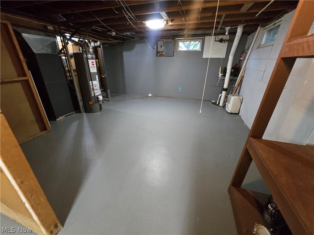 976 N Pasadena Avenue Elyria OH 44035