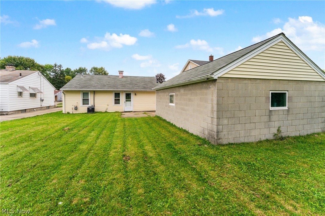 1625 Everett Avenue Youngstown OH 44514