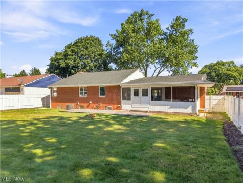 820 Harmon Street SW North Canton OH 44720