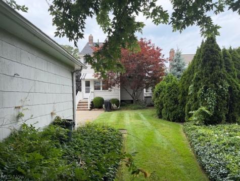 2614 E Erie Avenue Lorain OH 44052