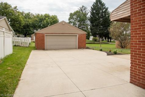 1804 48th Street NW Canton OH 44709