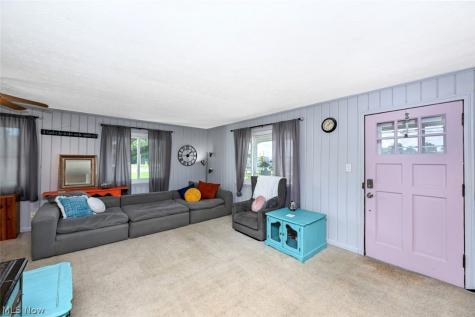 3437 Heckman Street NW Uniontown OH 44685