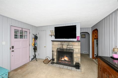 3437 Heckman Street NW Uniontown OH 44685