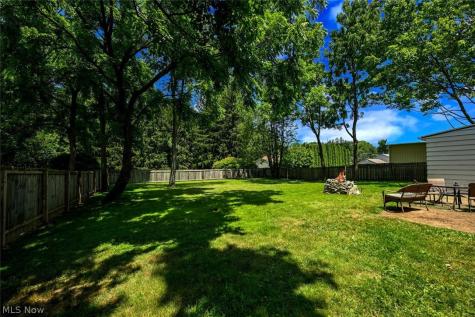 3437 Heckman Street NW Uniontown OH 44685