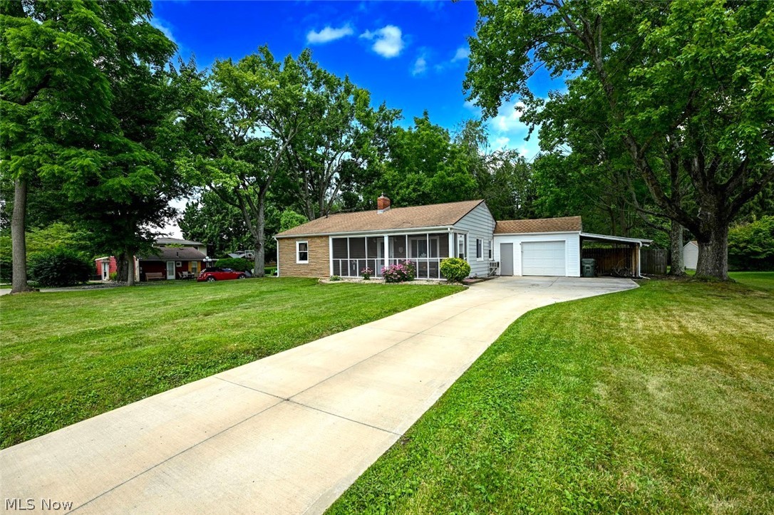 3437 Heckman Street NW Uniontown OH 44685