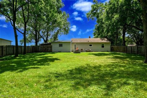 3437 Heckman Street NW Uniontown OH 44685