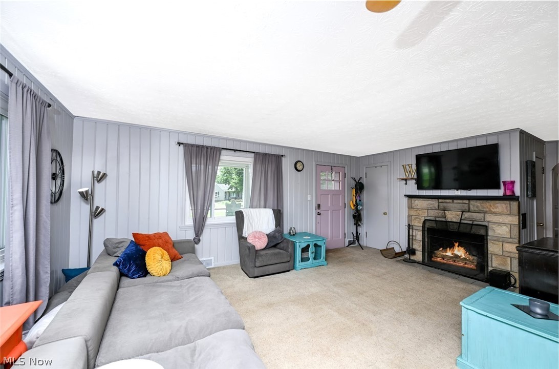 3437 Heckman Street NW Uniontown OH 44685