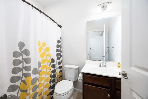 38488 Briar Lakes Drive Avon OH 44011