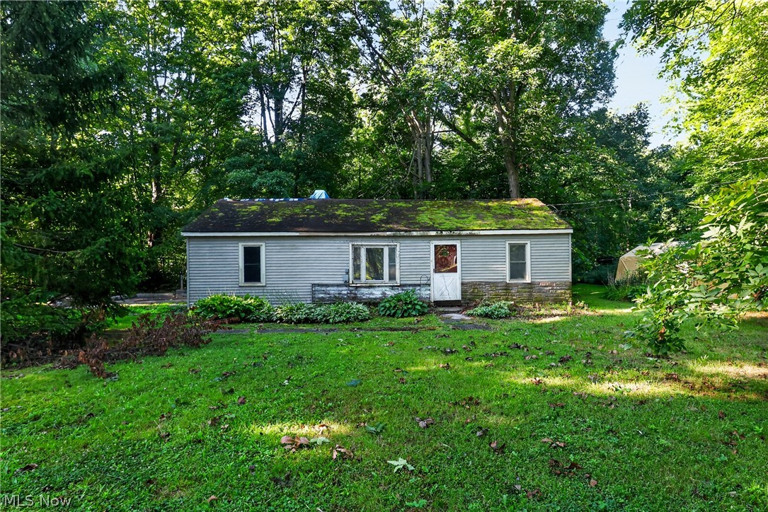 2686 Mennonite Road Mantua OH 44255