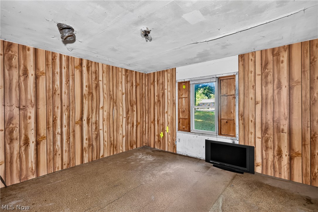 2686 Mennonite Road Mantua OH 44255