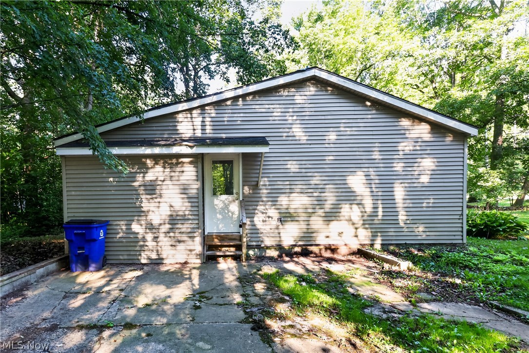 2686 Mennonite Road Mantua OH 44255