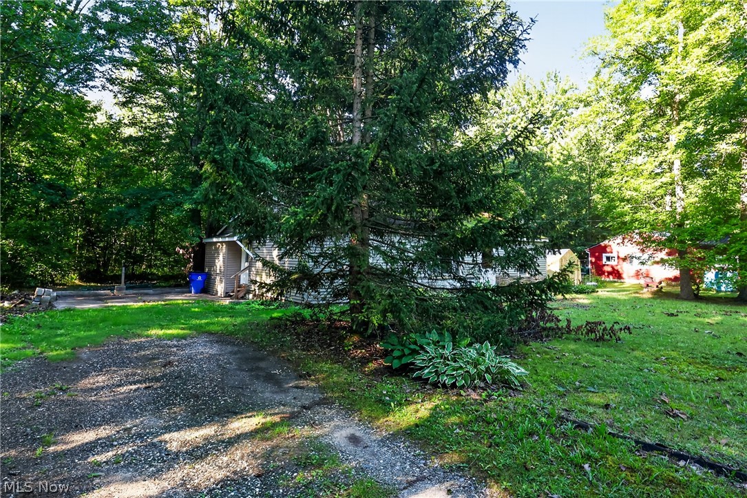 2686 Mennonite Road Mantua OH 44255