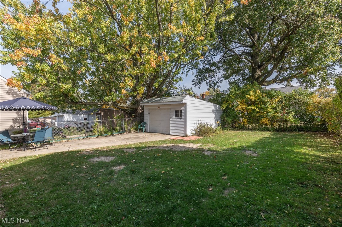 1669 Mapledale Road Wickliffe OH 44092