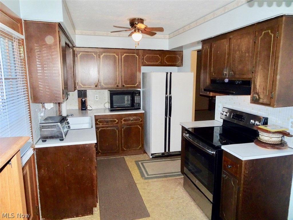 6905 Day Drive Parma OH 44129