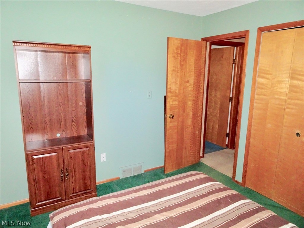 6905 Day Drive Parma OH 44129